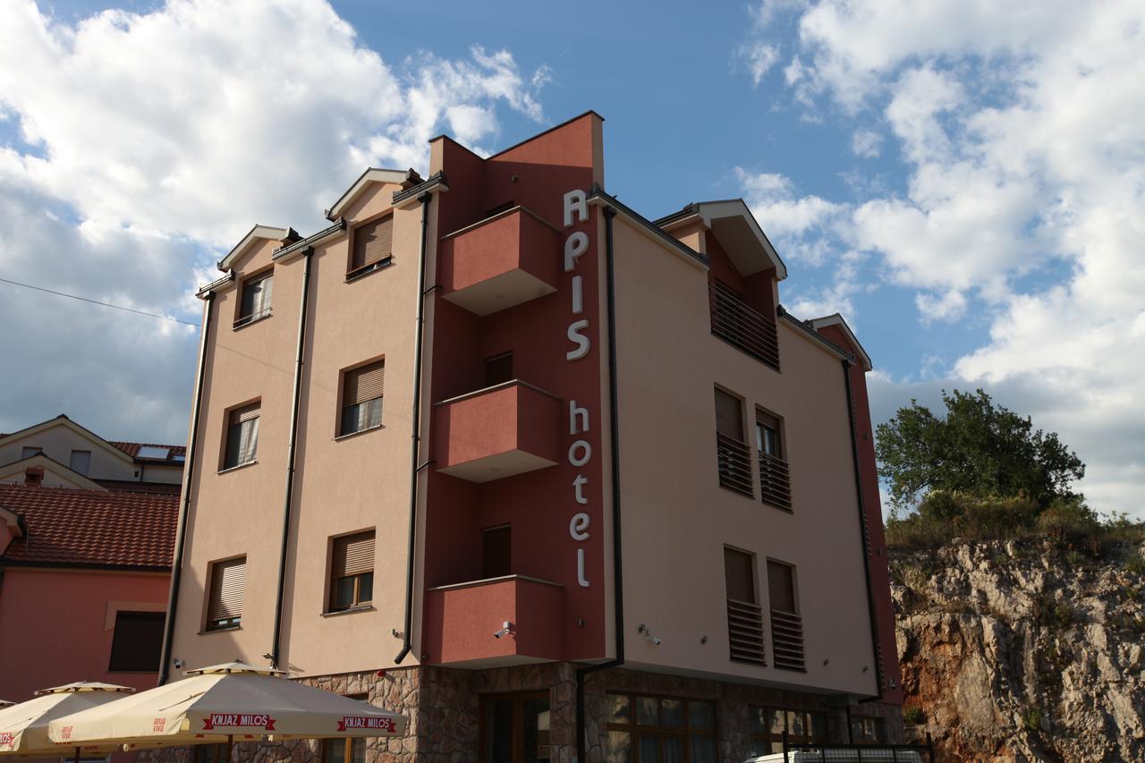 טרביניה Apis Hotel מראה חיצוני תמונה